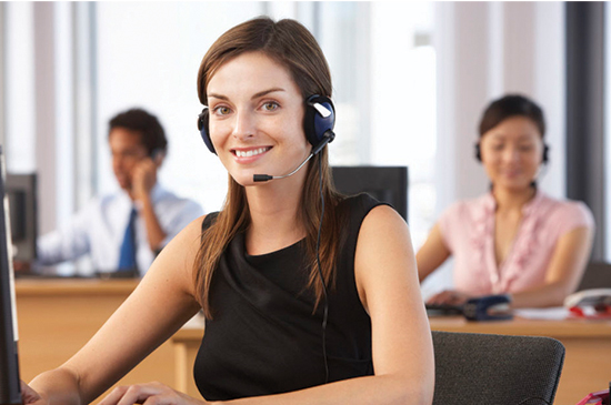 lady smiling working in call centre